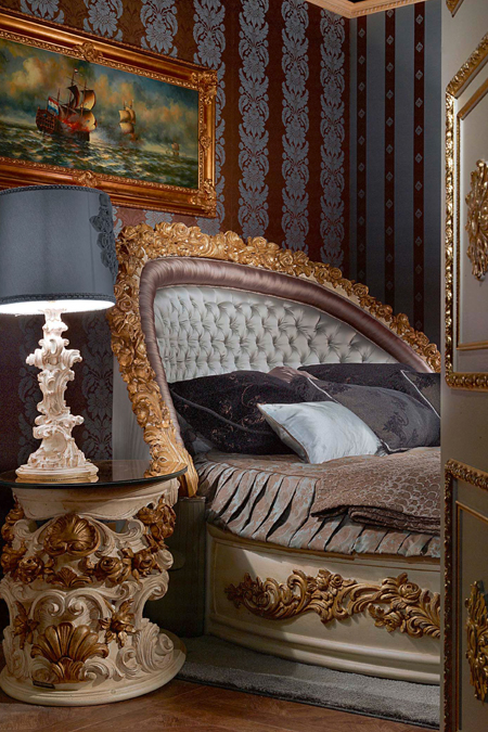 Gold Carving Classic Bed
